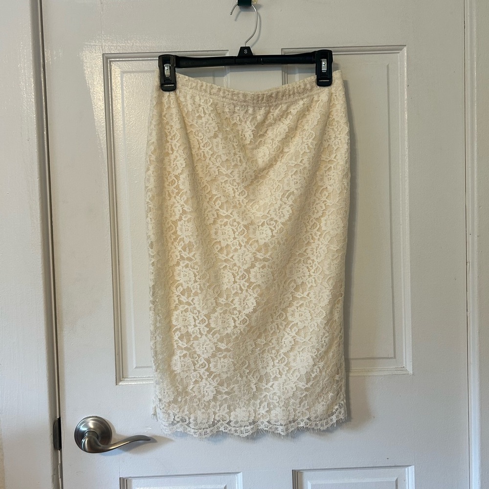 Elegant Cream Lace Skirt